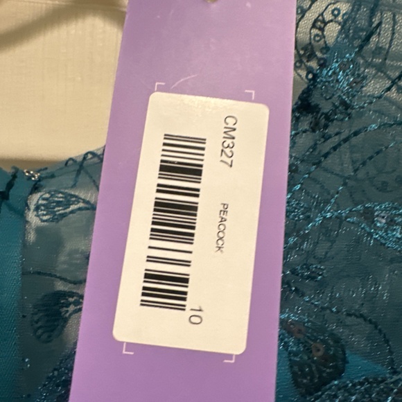 Peacock blue mermaid - Picture 3 of 6